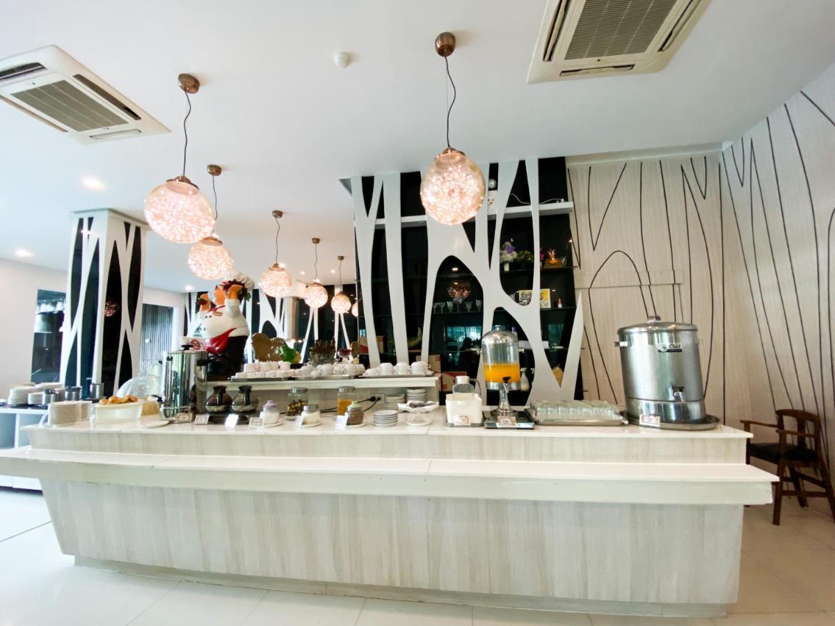 Grandhill Resort&Spa Nakhon Sawan Exterior foto