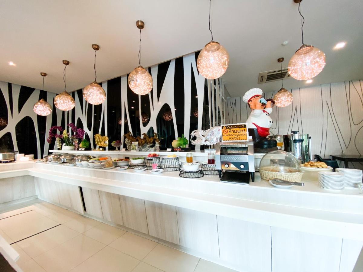 Grandhill Resort&Spa Nakhon Sawan Exterior foto
