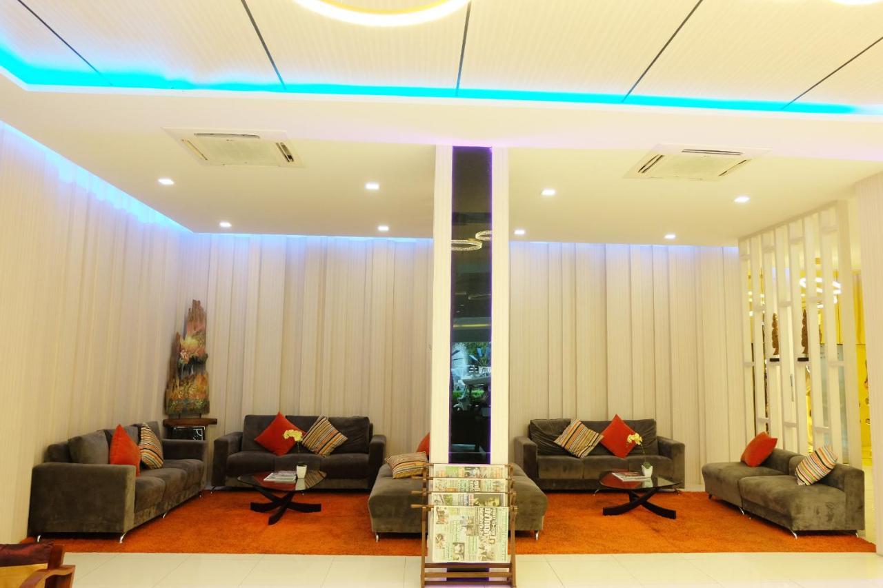 Grandhill Resort&Spa Nakhon Sawan Exterior foto