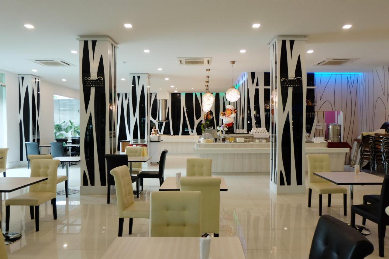 Grandhill Resort&Spa Nakhon Sawan Exterior foto
